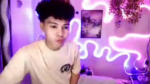 mark online show from July 10, 11:02 am