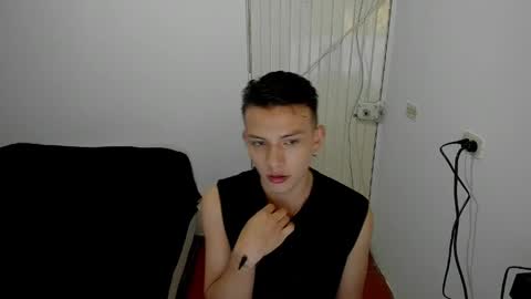 Alejandro online show from March 31, 12:12 am