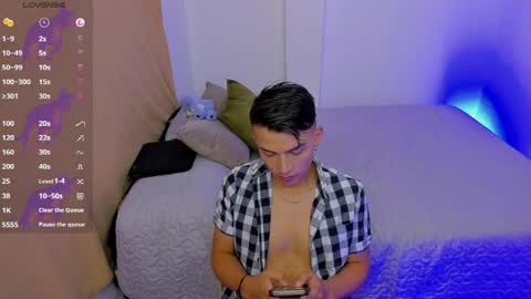 Alejandro online show from April 6, 4:46 am