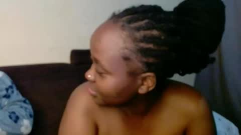 Snapshot of hot_linahh chatting on November 23, 3:56 pm Linah online show from November 23, 3:56 pm