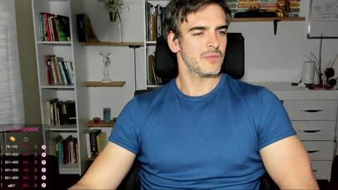 Snapshot of hot_martin25 chatting on December 4, 7:12 pm Martin online show from December 4, 7:12 pm