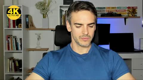 Snapshot of hot_martin25 chatting on January 7, 1:03 pm Martin online show from January 7, 1:03 pm