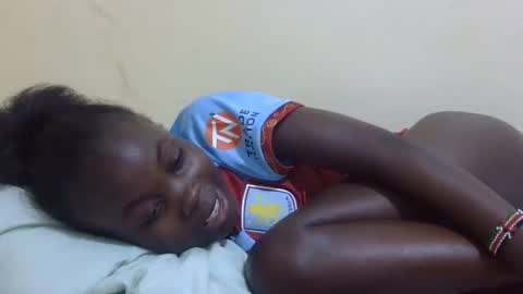 hot_melanie1 online show from April 8, 7:25 pm