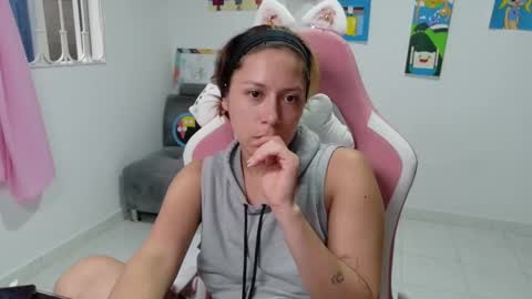 Mia online show from January 31, 10:08 pm