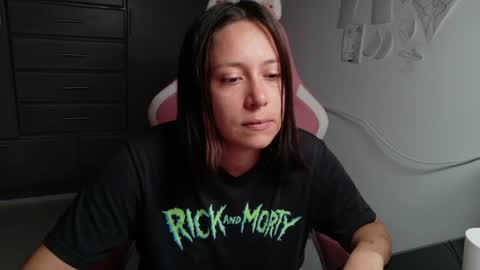 Snapshot of hot_mommymia chatting on July 23, 4:16 pm Mia online show from July 23, 4:16 pm