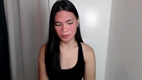 hot_pauline online show from March 31, 4:46 am