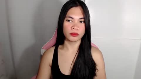 hot_pauline online show from April 11, 12:09 pm