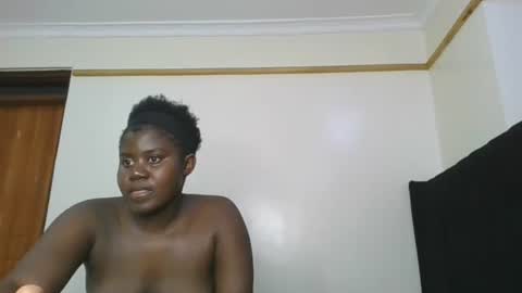 Hot petite online show from March 30, 12:33 am