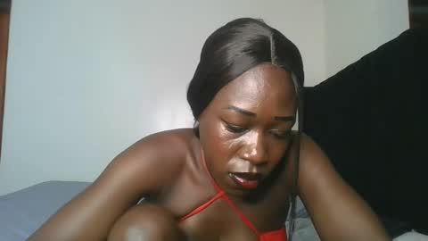 Hot petite online show from April 5, 1:52 pm