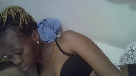 Snapshot of hot_petra2 chatting on April 28, 2:38 am Daddys doll online show from April 28, 2:38 am