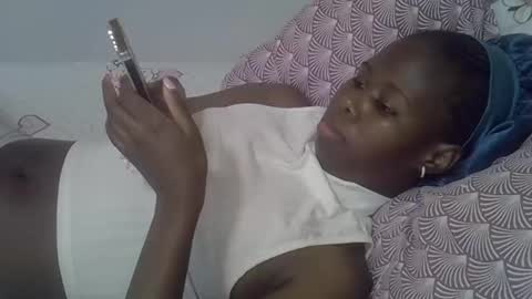 Snapshot of hot_petra2 chatting on May 14, 6:47 pm Daddys doll online show from May 14, 6:47 pm