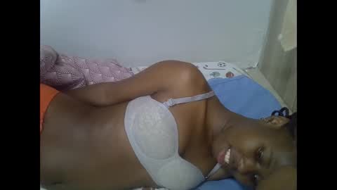 Snapshot of hot_petra2 chatting on May 23, 5:28 pm Daddys doll online show from May 23, 5:28 pm