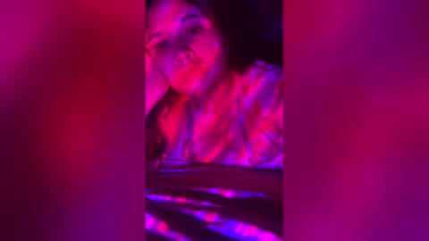 Snapshot of hot_phoenixx chatting on March 2, 4:03 pm hot_phoenixx online show from March 2, 4:03 pm