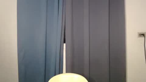 Nikki  online show from March 26, 12:11 pm