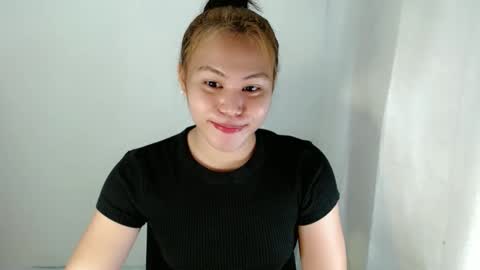 Selena online show from October 4, 6:06 pm