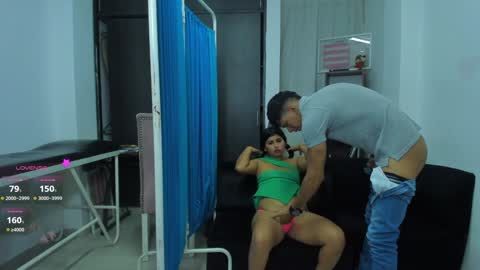 Snapshot of hot_sexmature chatting on February 6, 10:48 am Vanesa Oliver and Andrew online show from February 6, 10:48 am