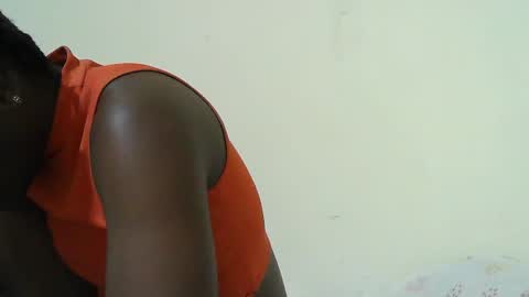 Snapshot of hot_shannia chatting on July 17, 6:53 am hot_shannia online show from July 17, 6:53 am