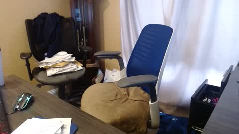 SissySlutBitch online show from April 29, 5:17 pm