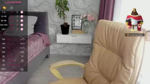 Snapshot of hot_squirtgirl chatting on June 9, 3:07 am Vasilisa online show from June 9, 3:07 am