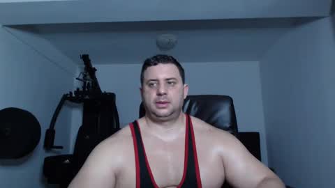 Snapshot of hot_stefano1 chatting on December 28, 4:20 pm Stefano.. online show from December 28, 4:20 pm