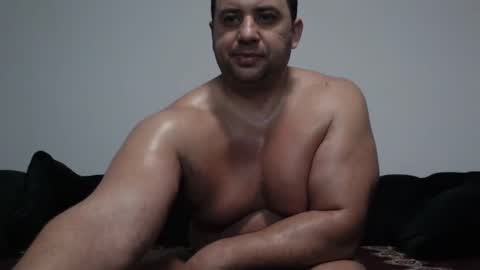 Snapshot of hot_stefano1 chatting on January 5, 5:41 am Stefano.. online show from January 5, 5:41 am