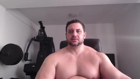 Snapshot of hot_stefano1 chatting on February 23, 5:45 am Stefano.. online show from February 23, 5:45 am