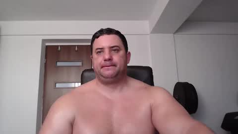 Snapshot of hot_stefano1 chatting on November 1, 5:42 am Stefano.. online show from November 1, 5:42 am