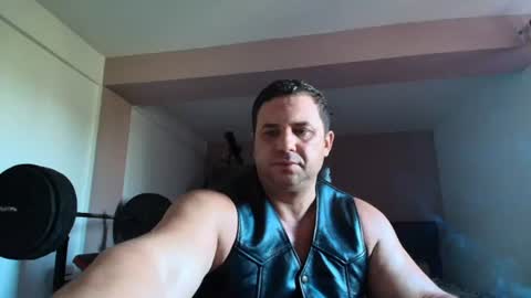 Stefano.. online show from July 31, 2:27 pm