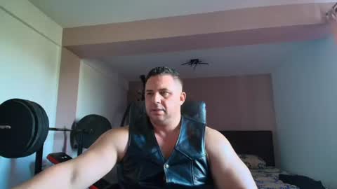 Stefano.. online show from August 7, 2:52 pm