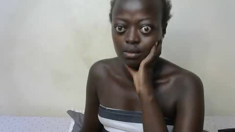 Snapshot of hot_tashaa chatting on April 18, 9:04 pm hot_tashaa online show from April 18, 9:04 pm