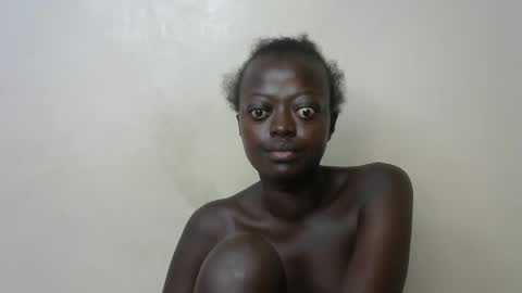 Snapshot of hot_tashaa chatting on April 20, 10:33 pm hot_tashaa online show from April 20, 10:33 pm
