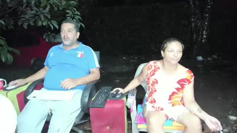 hotandfierylatinos online show from April 8, 10:04 am