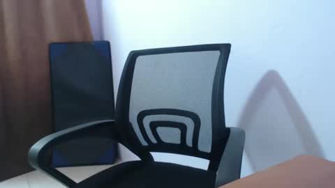 Hot and PowerHOPE U MISS ME online show from January 13, 1:34 am