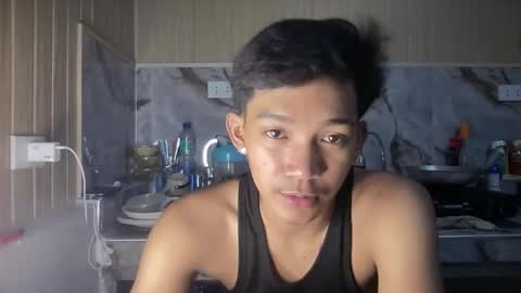 Snapshot of hotasian_jerome chatting on April 18, 9:46 am hotasian_jerome online show from April 18, 9:46 am