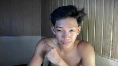 Snapshot of hotasian_jerome chatting on April 30, 8:31 am hotasian_jerome online show from April 30, 8:31 am
