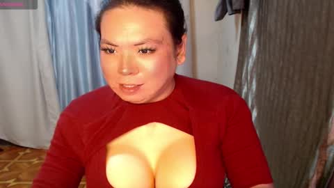 Snapshot of hotasian_mama chatting on September 28, 8:52 am Grace online show from September 28, 8:52 am