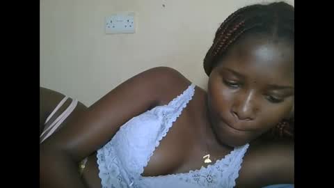 love online show from September 25, 8:01 pm