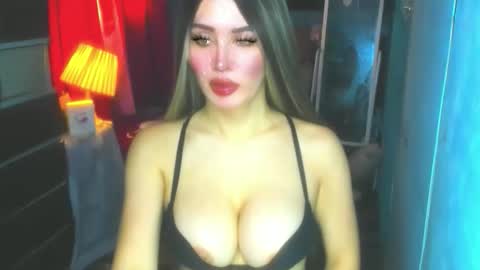 T A N Y A online show from November 5, 5:18 am