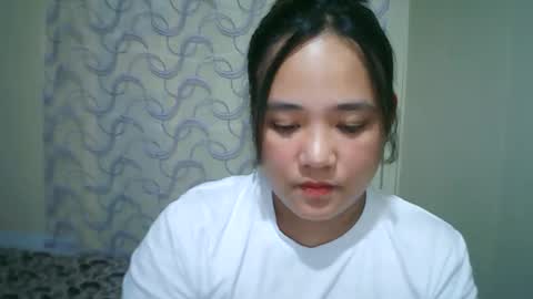 Snapshot of hotbabymomma chatting on February 27, 4:09 am Lynn online show from February 27, 4:09 am