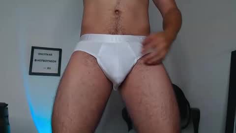 Snapshot of hotboyneon490 chatting on December 18, 12:40 pm Alex Neon online show from December 18, 12:40 pm