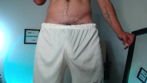 Snapshot of hotboyneon490 chatting on September 20, 12:17 pm Alex Neon online show from September 20, 12:17 pm
