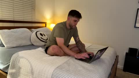 Snapshot of hotcockjock99 chatting on September 28, 12:16 am dtxduo online show from September 28, 12:16 am