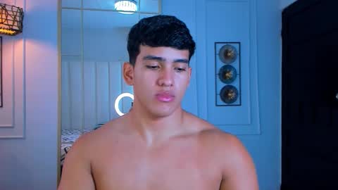 Hussain   aaron and Ekko online show from October 23, 7:56 pm