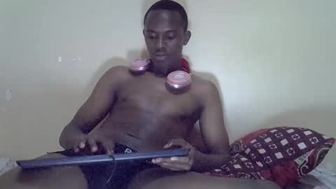 Snapshot of hotcum256 chatting on June 4, 7:42 pm hotcum256 online show from June 4, 7:42 pm