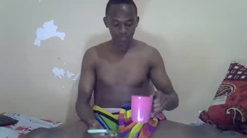 Snapshot of hotcum256 chatting on June 24, 6:23 am hotcum256 online show from June 24, 6:23 am