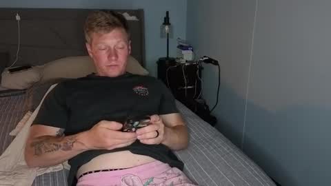 hotdadforyou online show from April 5, 10:07 pm