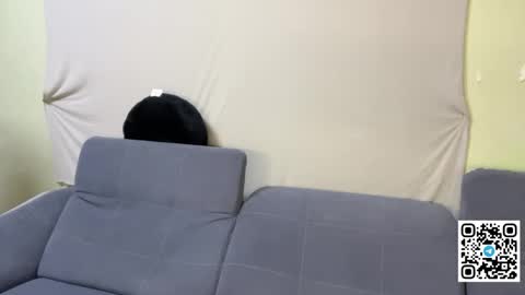 Max and Alina online show from April 12, 8:03 pm