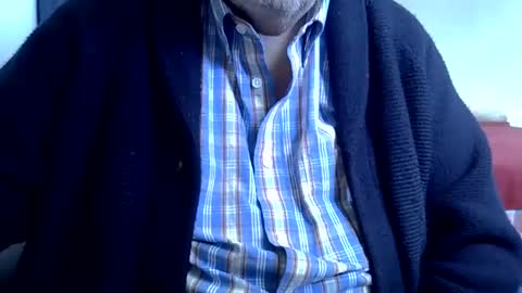 Snapshot of hotejok chatting on May 12, 10:01 am hotejok online show from May 12, 10:01 am