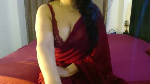 Snapshot of hoteliza6 chatting on February 14, 6:29 pm Eliza i dont show face in any show online show from February 14, 6:29 pm