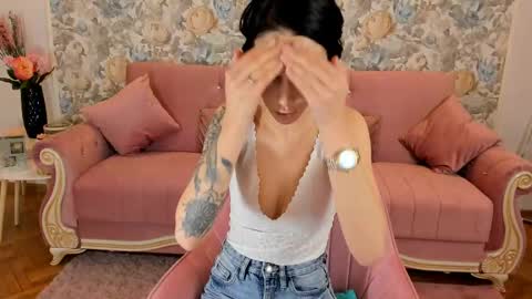 Snapshot of hotfallingdevil chatting on February 12, 8:38 am hotfallingdevil online show from February 12, 8:38 am